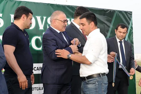 ​Futbol üzrə I Divizionun qalibi mükafatlandırılıb