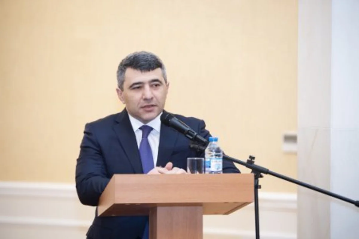 Kənd Təsərrüfatı Nazirliyində meyvəçiliyin inkişafına dair dövlət proqramı müzakirə edilib