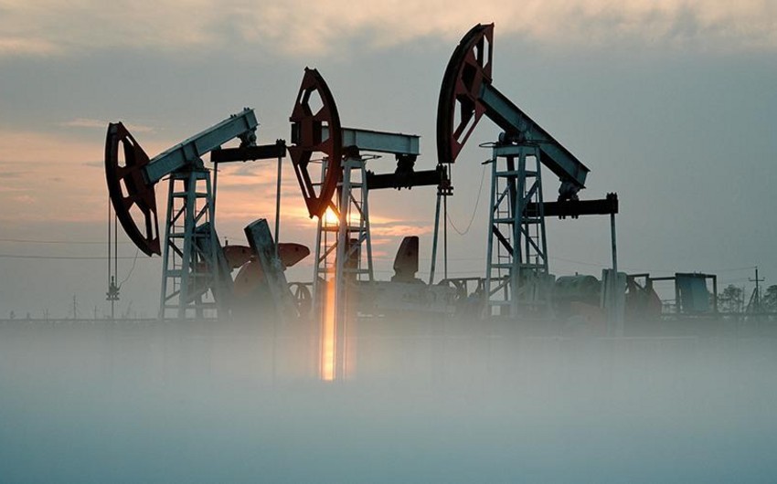 Минэнерго США повысило прогноз цены барреля Brent