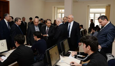 Media nümayəndələri AzTU-da imtahanların gedişini izləyiblər