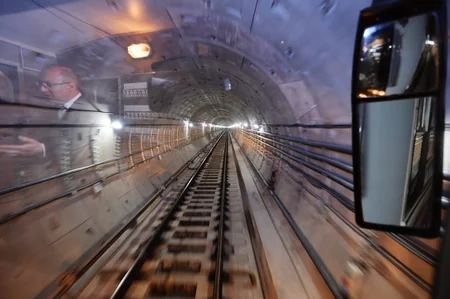 Azərbaycan Prezidenti metronun “Avtovağzal” və “Memar Əcəmi” stansiyalarının açılışında iştirak edib