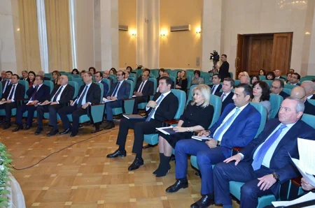 Əbülfəs Qarayev: Ləğv olunan qurumların işçiləri başqa vəzifələrə təyin ediləcəklər