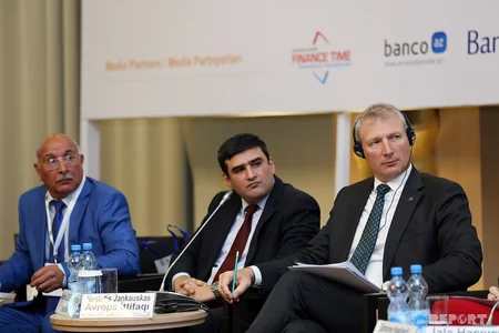 Bakıda 9-cu Azərbaycan Mikromaliyyə Konfransı keçirilir - VİDEOREPORTAJ