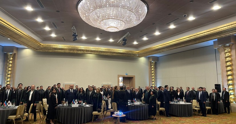 Azərbaycanda vəkillərin sayı açıqlanıb