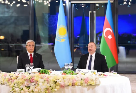Kasım-Jomart Tokayevin şərəfinə dövlət ziyafəti verilib - YENİLƏNİB