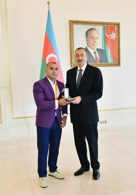 Prezident İlham Əliyev XV Yay Paralimpiya Oyunlarında iştirak etmiş idmançılarla görüşüb - YENİLƏNİB