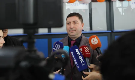 “Abşeron” Ticarət Mərkəzinin ərazisində avtovağzal xidməti təşkil edilib - YENİLƏNİB