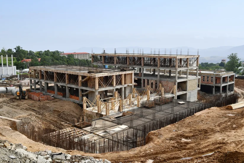 Şuşada Gigiyena və Epidemiologiya Mərkəzi, yoluxucu xəstəliklər və hemodializ korpusları tikiləcək