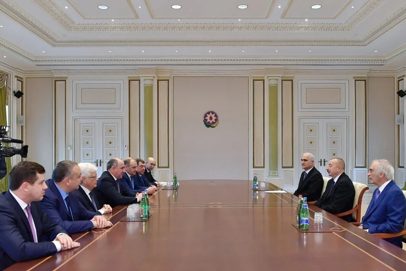 Prezident İlham Əliyev Rusiyanın Qaraçay-Çərkəz Respublikasının başçısını qəbul edib
