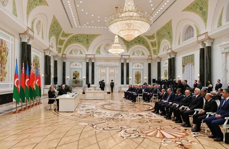 Azerbaijani, Belarus presidents make press statements