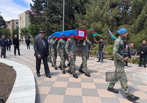 Sumqayıtda Birinci Qarabağ müharibəsinin şəhidi Yusif Məmmədovla vida mərasimi keçirilib