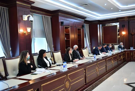 “Qida təhlükəsizliyi haqqında” qanun layihəsi üçüncü oxunuşda plenar iclasa tövsiyə olunub