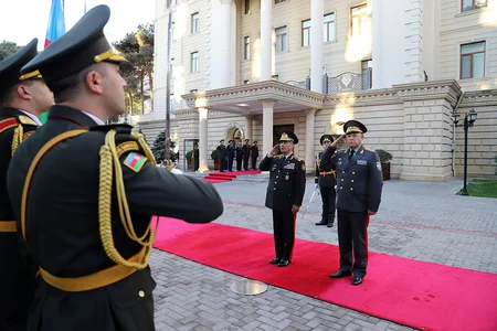 Azərbaycan və Özbəkistan müdafiə nazirlikləri arasında ikitərəfli əməkdaşlıq planı imzalanıb