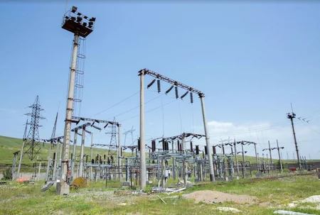 Bakı-Tbilisi-Qars dəmir yolunun Gürcüstan hissəsinin tikintisi yekunlaşır