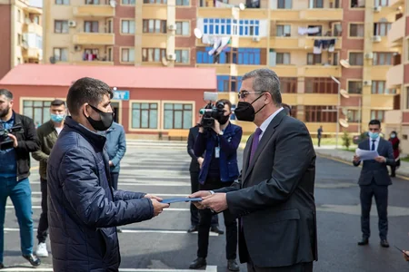 Şəhid ailələri və Qarabağ müharibəsi əlillərinə mənzil verildi