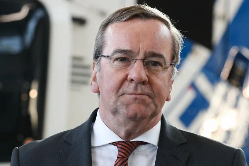 Almaniyanın müdafiə naziri Rusiya ilə danışıqlar təklifinə maraqlı reaksiya verib