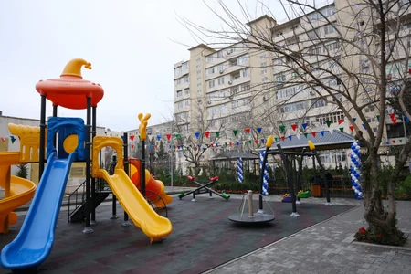 Newly renovated courtyards inaugurated in Baku