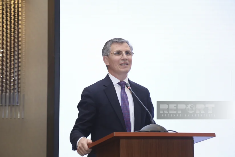 Zahid Oruc: “Yaşıl enerji”yə nail ola bilsək, dənizdə hasilatın azalmasından həyəcan keçirməyəcəyik