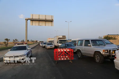 Rayon qeydiyyatında olan avtomobillərin Bakıya daxil olmasına qoyulan qadağanın tətbiqinə başlanılıb - FOTOREPORTAJ