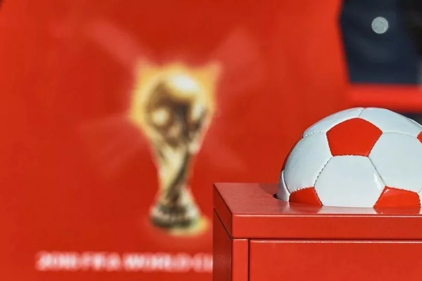 İngiltərə üç ölkə ilə futbol üzrə dünya çempionatını keçirmək niyyətindədir