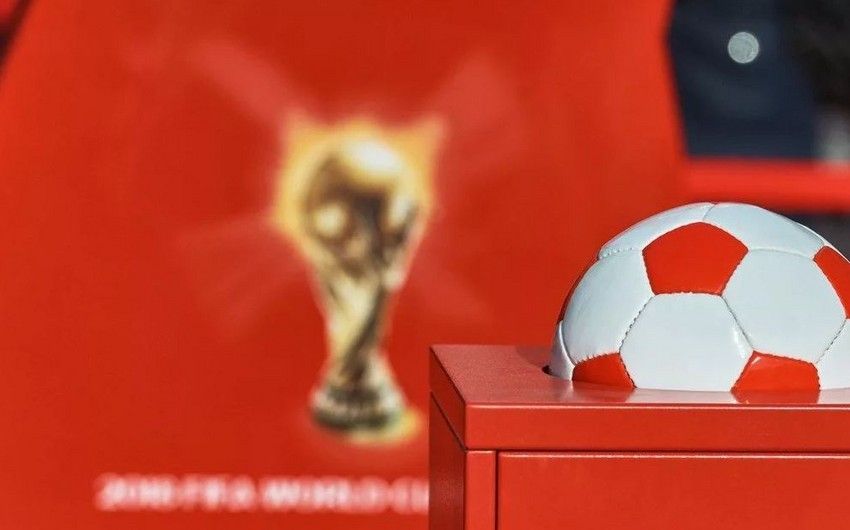 İngiltərə üç ölkə ilə futbol üzrə dünya çempionatını keçirmək niyyətindədir