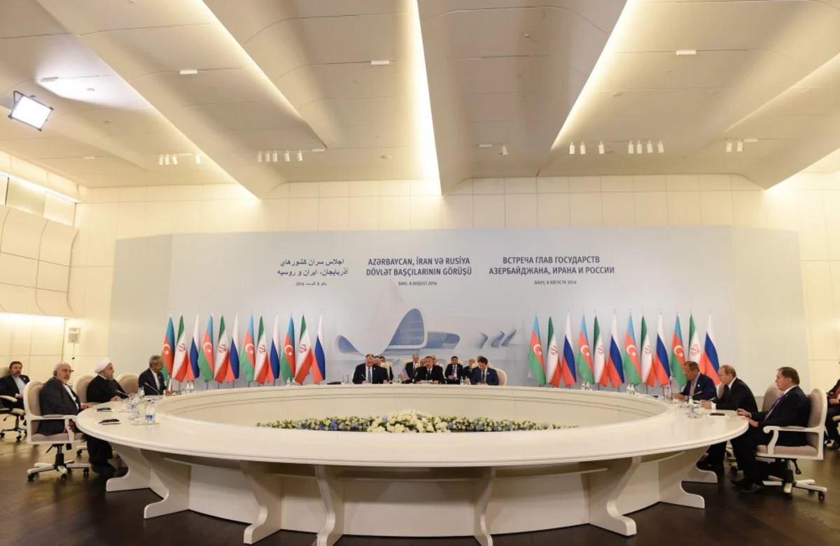 Путин, Рухани и Алиев приняли декларацию по итогам саммита в Баку