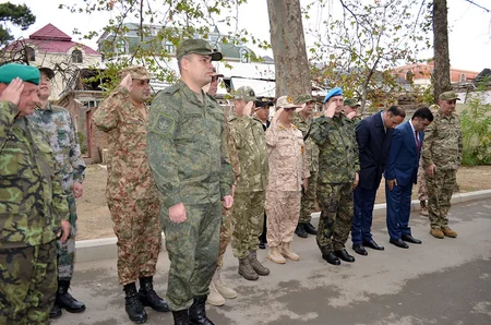 Military attachés of foreign countries commemorate victims of terror in Ganja