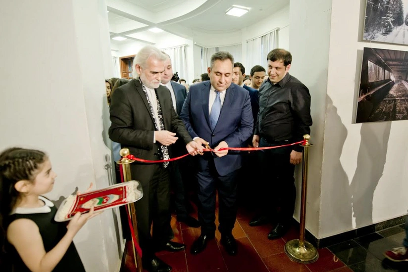 “Report”un əməkdaşının Çernobıl faciəsinin 30 iliyinə həsr olunan sərgisi açılıb