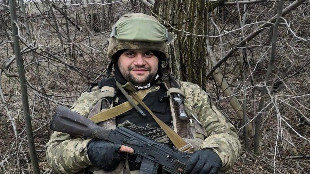 Volodymyr Zelenskyy awards another Azerbaijani serviceman