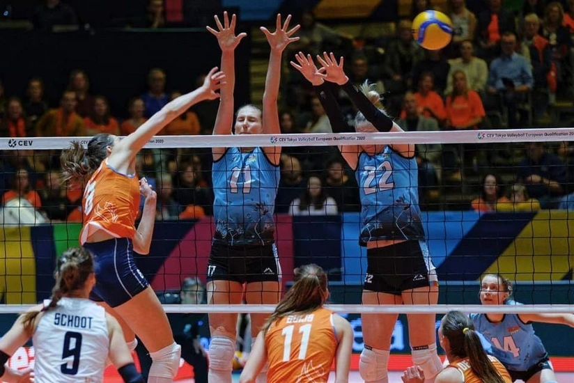 Azərbaycanın voleybol yığması Niderlanda uduzub - FOTO