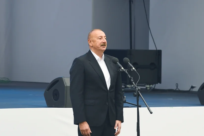 Prezident: Bu gün biz həm Şuşada, həm Laçında toy-bayram edirik, həm də sakinlər qayıdıb, həyat qayıdıb