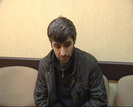 Polis Sumqayıt sakininin evində narkotik maddə və silah aşkarlayıb