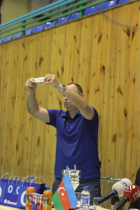 Jurnalistlər arasında voleybol üzrə Zəfər Kubokunun püşkü atılıb