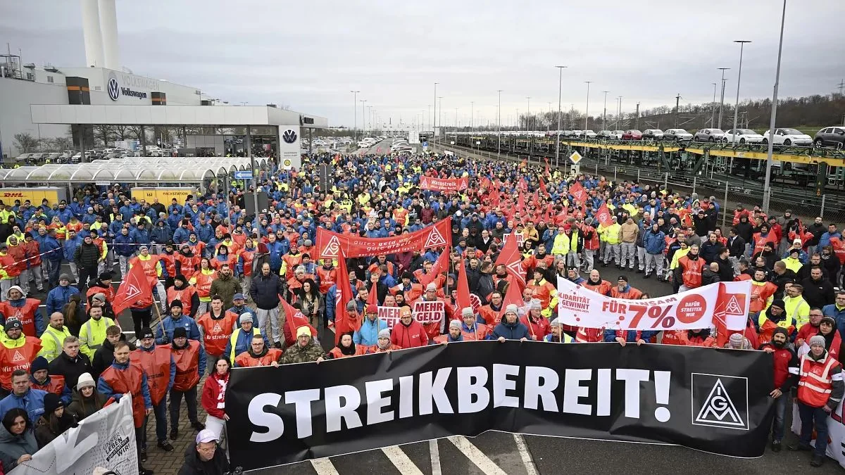 Volkswagen workers in Germany strike again amid job cut fears