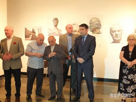 Tbilisidə Azərbaycan və Gürcüstanın məşhur heykəltəraşlarının əsərlərinin fotosərgisi açılıb