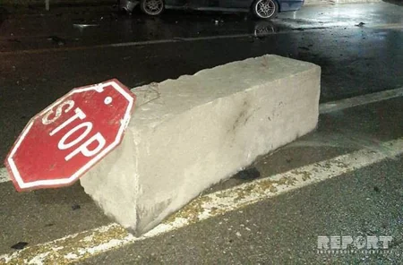 Bakıda sürüşmə zonasının yaxınlığında yol qəzası olub - FOTO