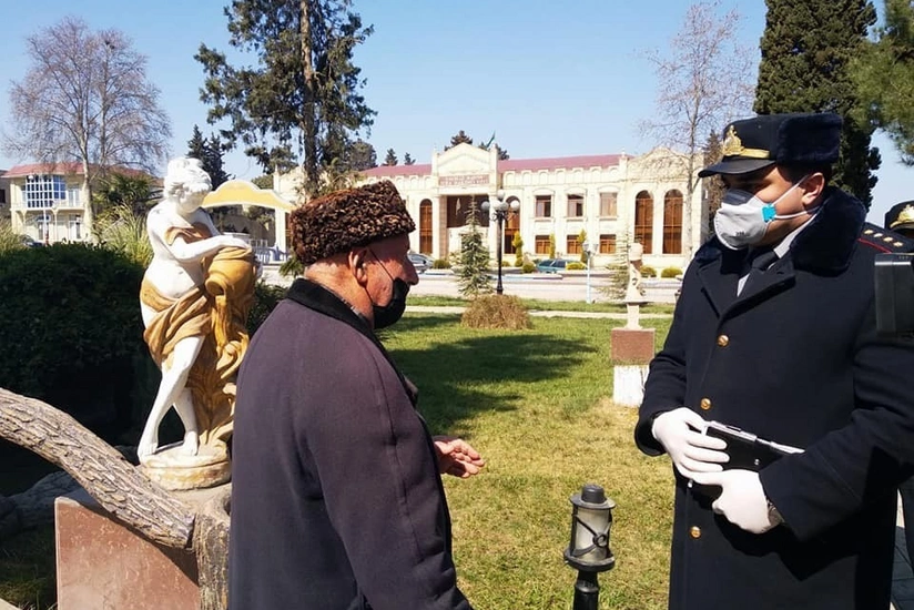 Xaçmazda polis karantin rejiminə əməl etməyənlərə xəbərdarlıq etdi