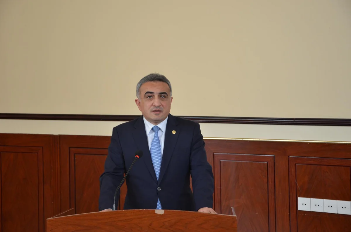 BDU-da “Ulu Öndər Heydər Əliyev hüquqi islahatların banisidir” mövzusunda konfrans keçirilib