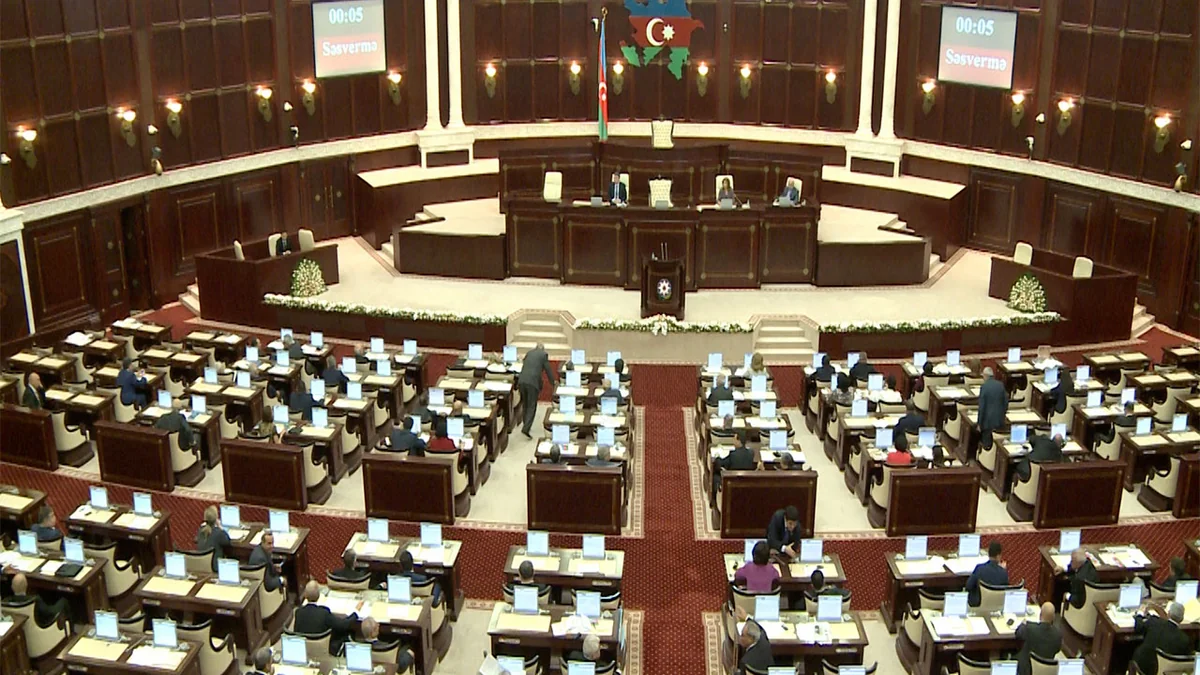 Обнародован состав административной и счетной комиссий парламента - СПИСОК