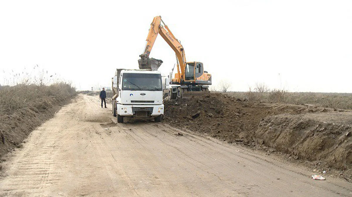 Qanunsuz süxur daşıyanlar cəzalandırılıb