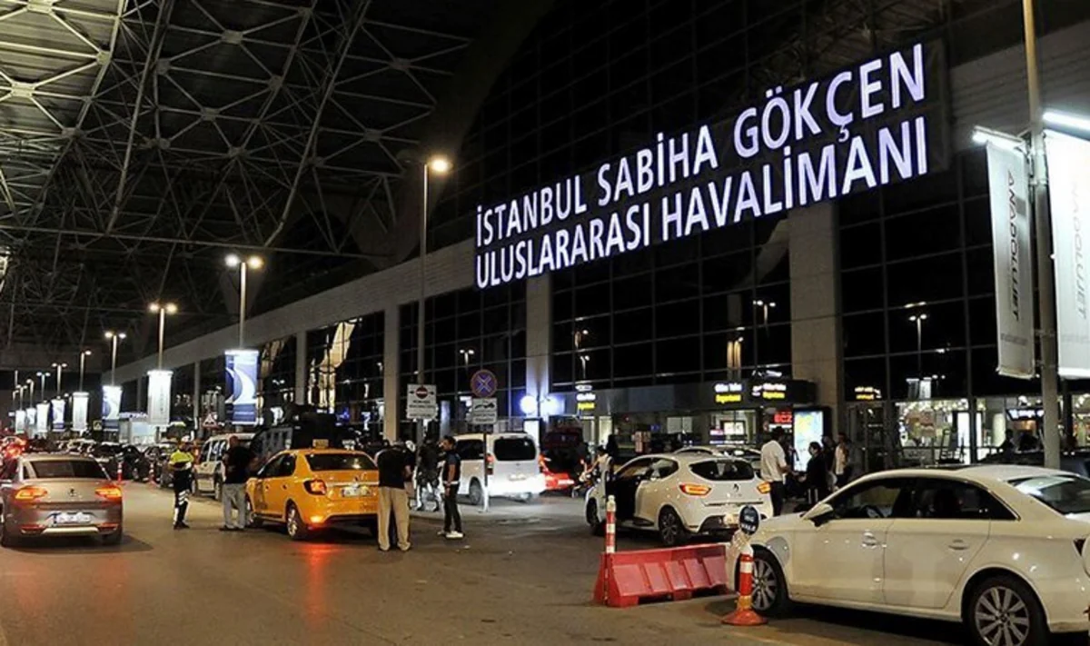 Sabah Sabiha Gökçen hava limanından nəzərdə tutulmuş uçuşların 10 faizi ləğv olunub