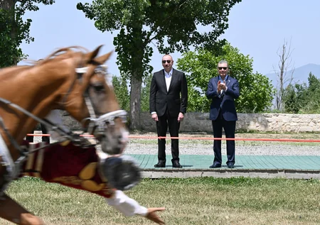 Karabakh horse named “Dostlug” presented to Gurbanguly Berdimuhamedov at Jidir Duzu plain
