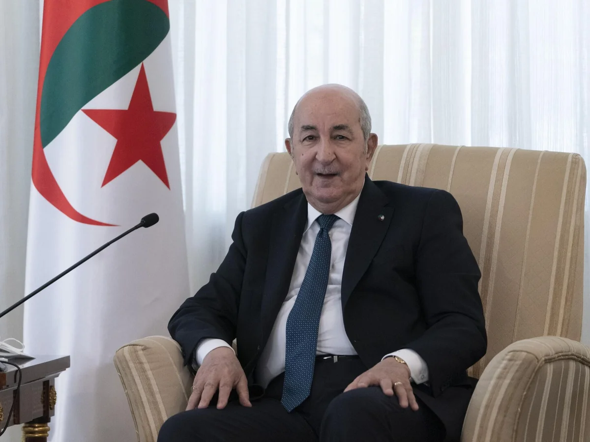 Əlcəzair Prezidenti Azərbaycana rəsmi səfərə dəvət edilib