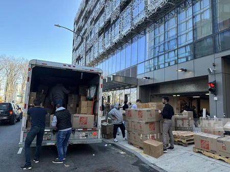 Nyu-Yorkdan zəlzələ bölgəsinə humanitar yardım göndərilib