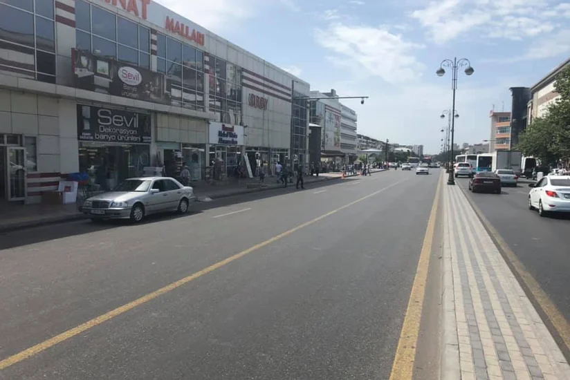 8-ci km bazarının qarşısında dayanma və durma qaydalarının tətbiqinə başlanılıb
