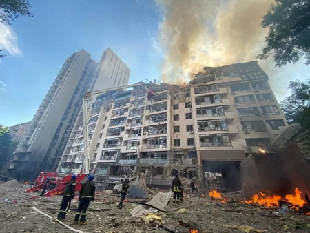 Rocket attacks on Kyiv: 2 residents hospitalized, people remain under rubble
