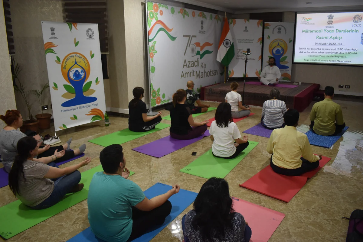 Indian embassy inaugurates regular Yoga classes in Baku