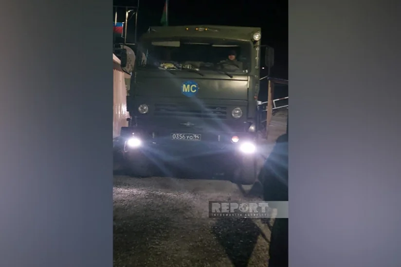 По дороге Ханкенди-Лачын беспрепятственно проехали 72 автомобиля российских миротворцев