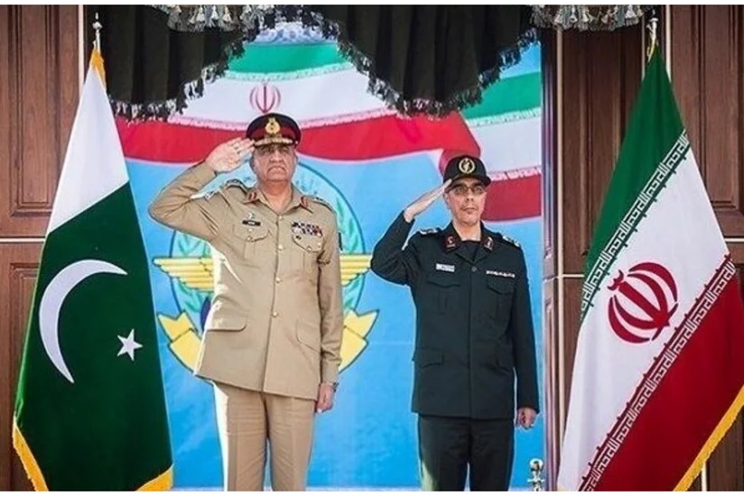 İranın Baş Qərargah rəisi Pakistanın Quru Qoşunlarının komandanı ilə regional məsələləri müzakirə edib