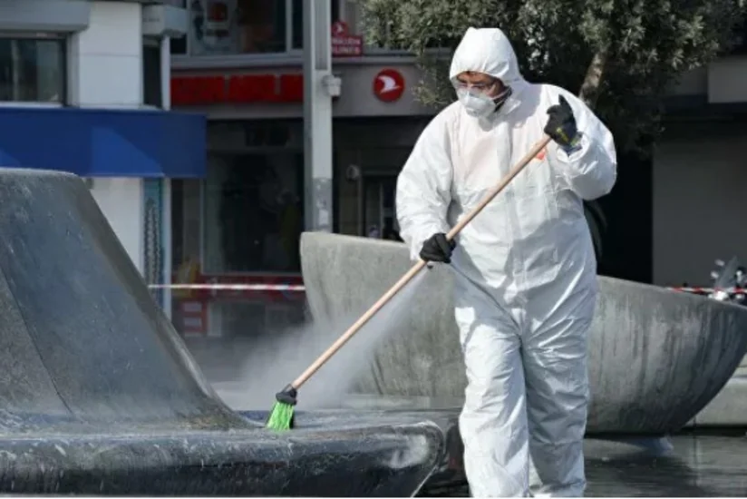 Türkiyədə koronavirusdan ölənlərin sayı iki dəfə artdı